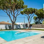 Casa Robert * كونيل ذي لا فرونتيرا